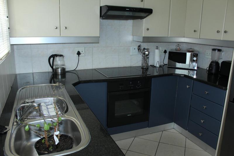 To Let 2 Bedroom Property for Rent in Avondale Western Cape
